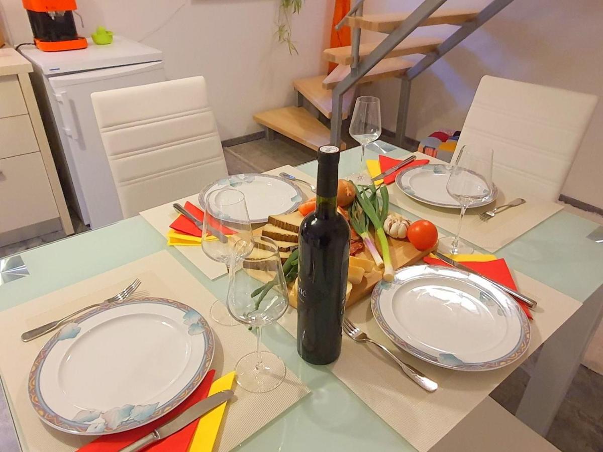 אופטיה Apartment Bougainvilla מראה חיצוני תמונה