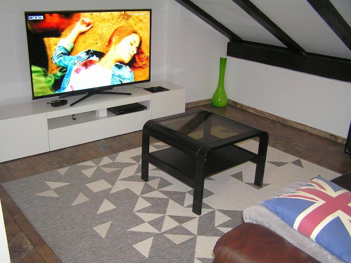 אופטיה Apartment Bougainvilla מראה חיצוני תמונה