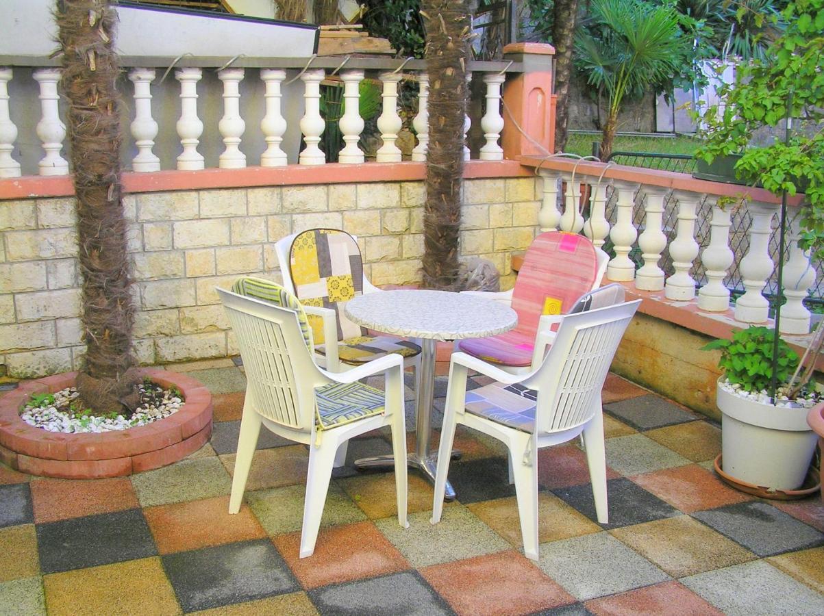 אופטיה Apartment Bougainvilla מראה חיצוני תמונה